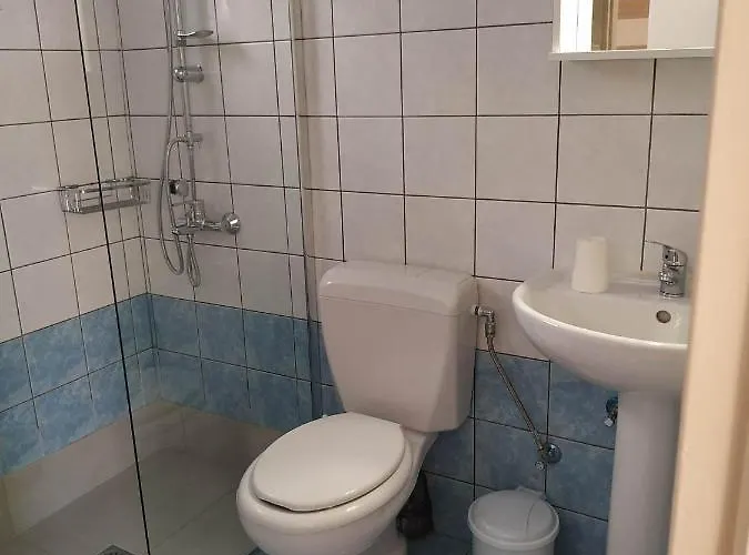 Onar * Argostoli (Kefalonia)